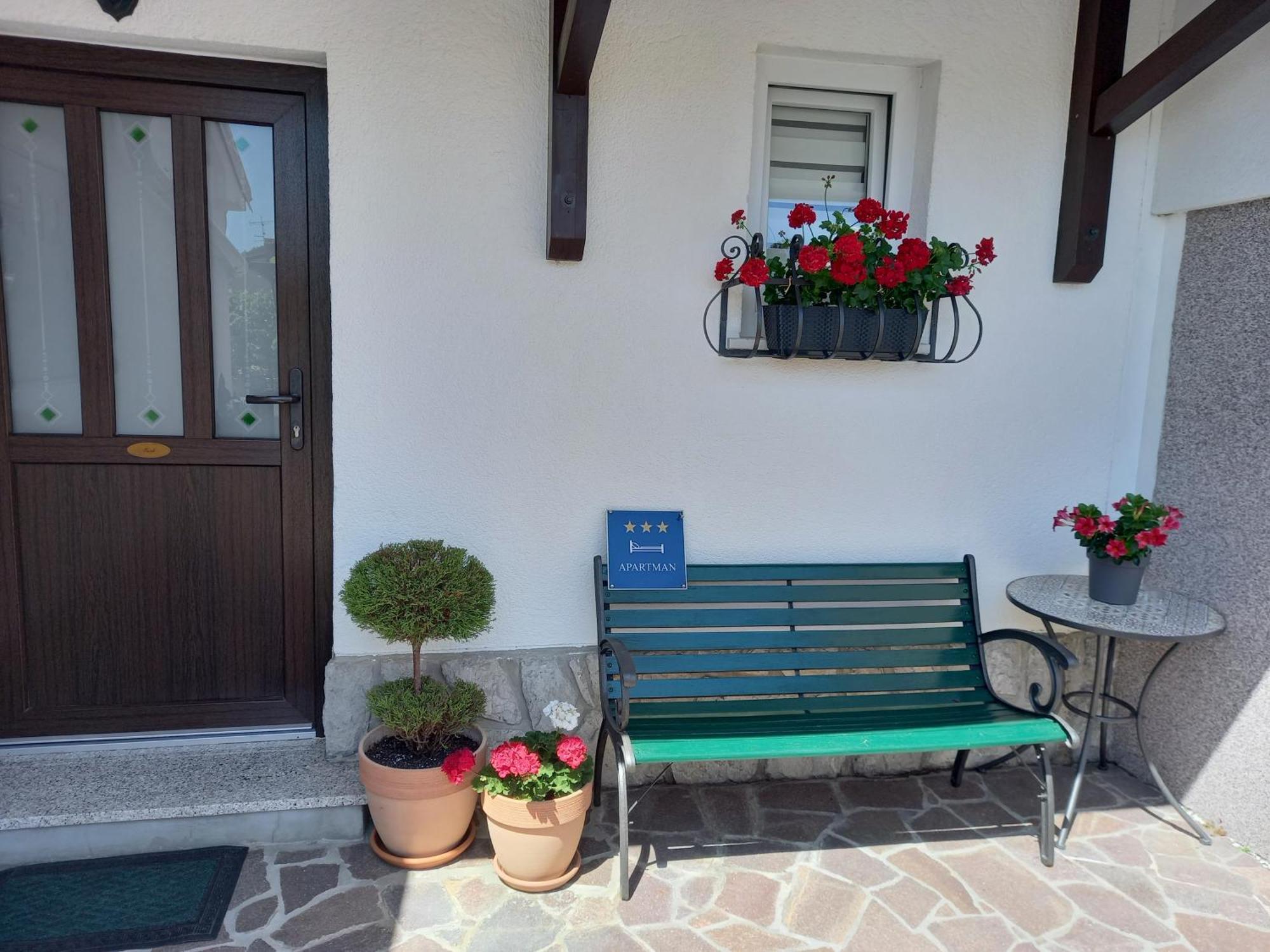 Doleco Apartment Opatija Eksteriør billede