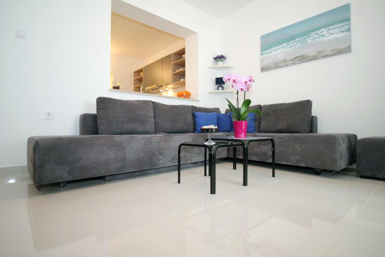 Doleco Apartment Opatija Eksteriør billede